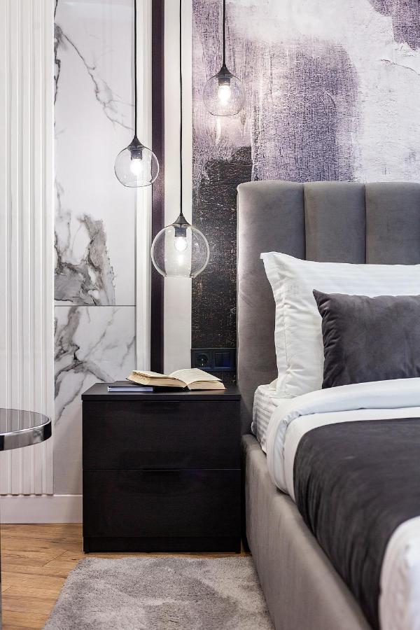 Lovely Apartment On Drahomanova Street Lviv Luaran gambar